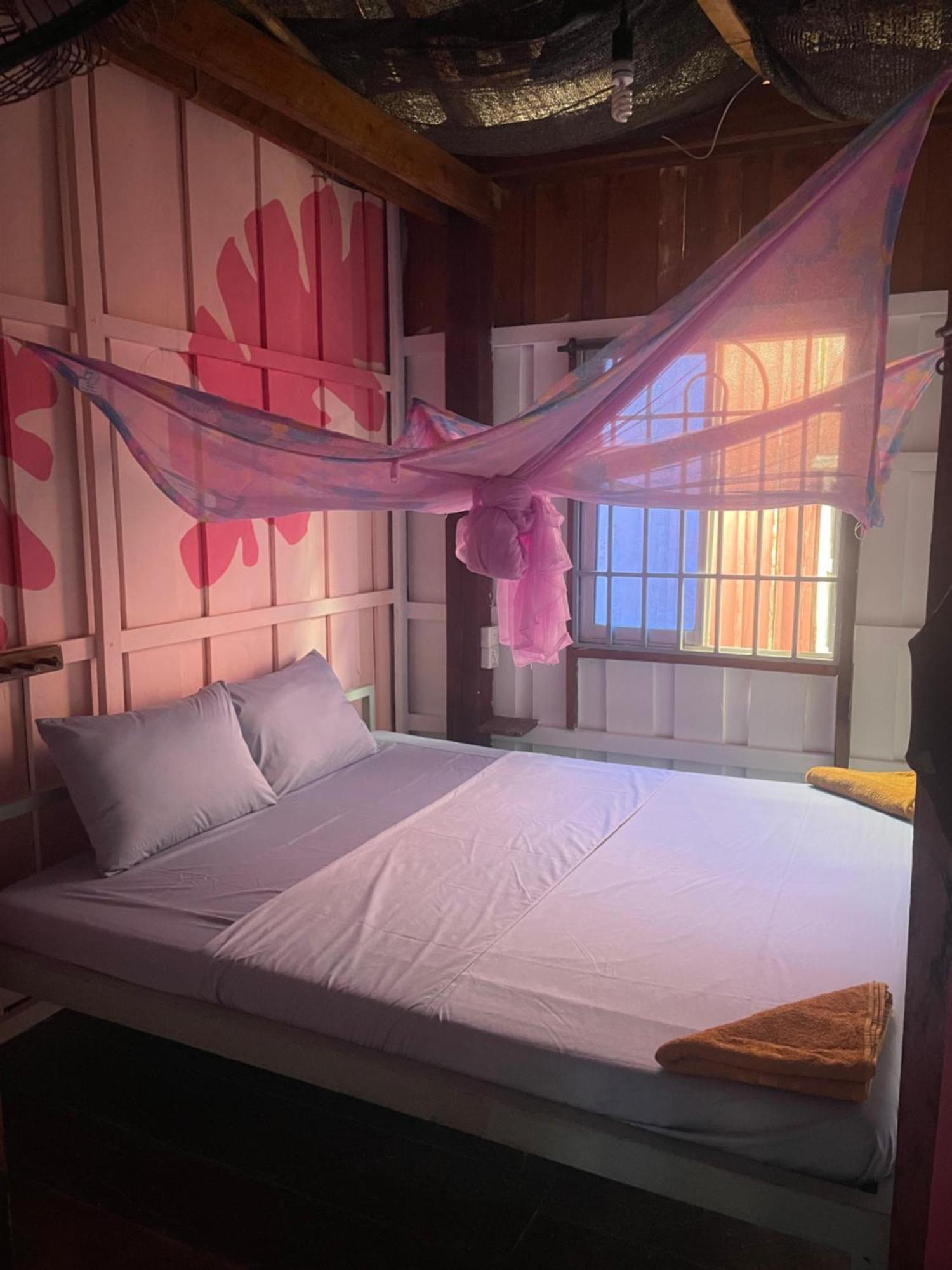 The Hornbill Hostel Koh Rong Sanloem Zewnętrze zdjęcie